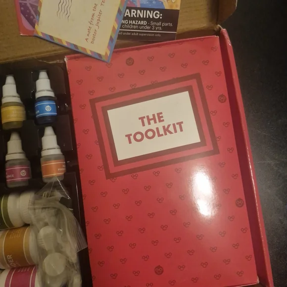 Girls' First Science Kit by - Pink STEM Starter Kit - Picture 3 of 5